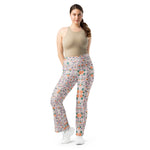 Floral Vines | Eco-Friendly | Flare Leggings | TeeandTurtle | Sustainable