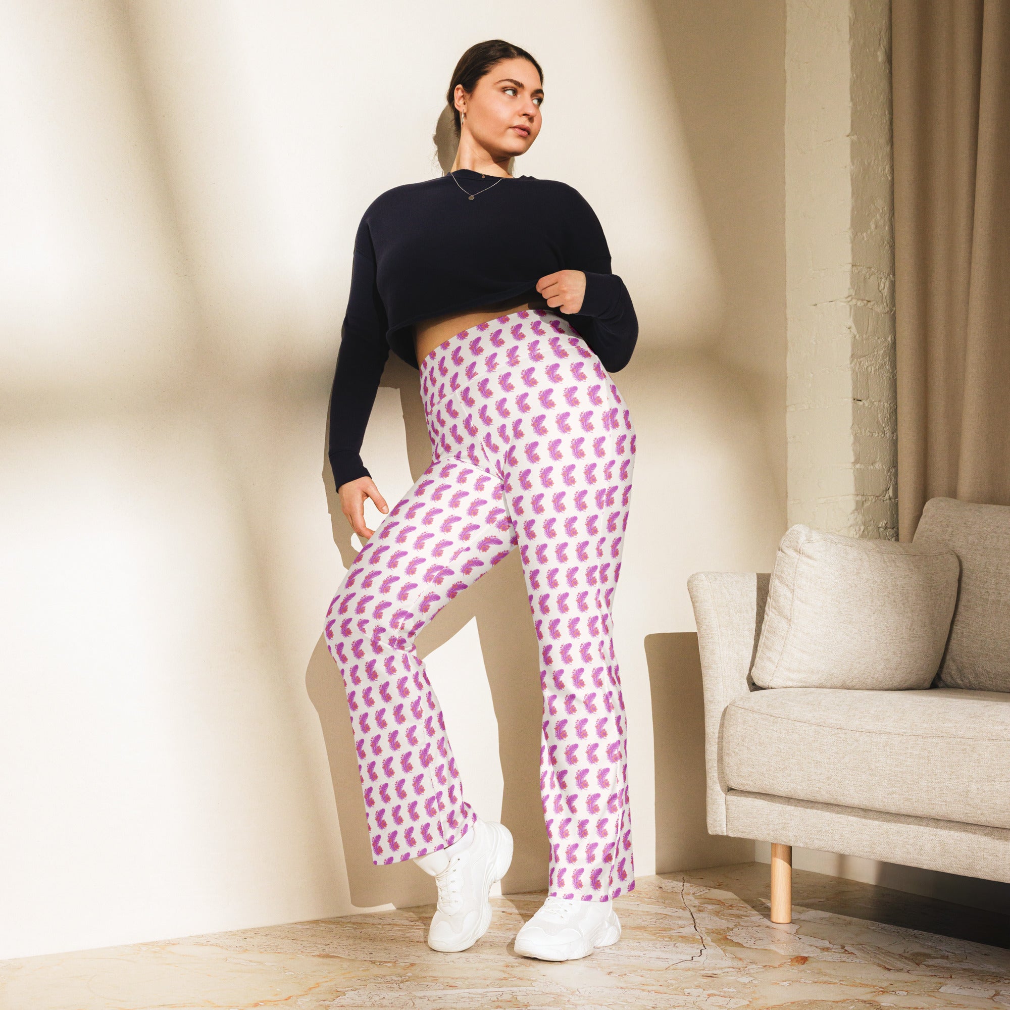 Pink Feather | Eco-Friendly | Flare Leggings | TeeandTurtle | Sustainable