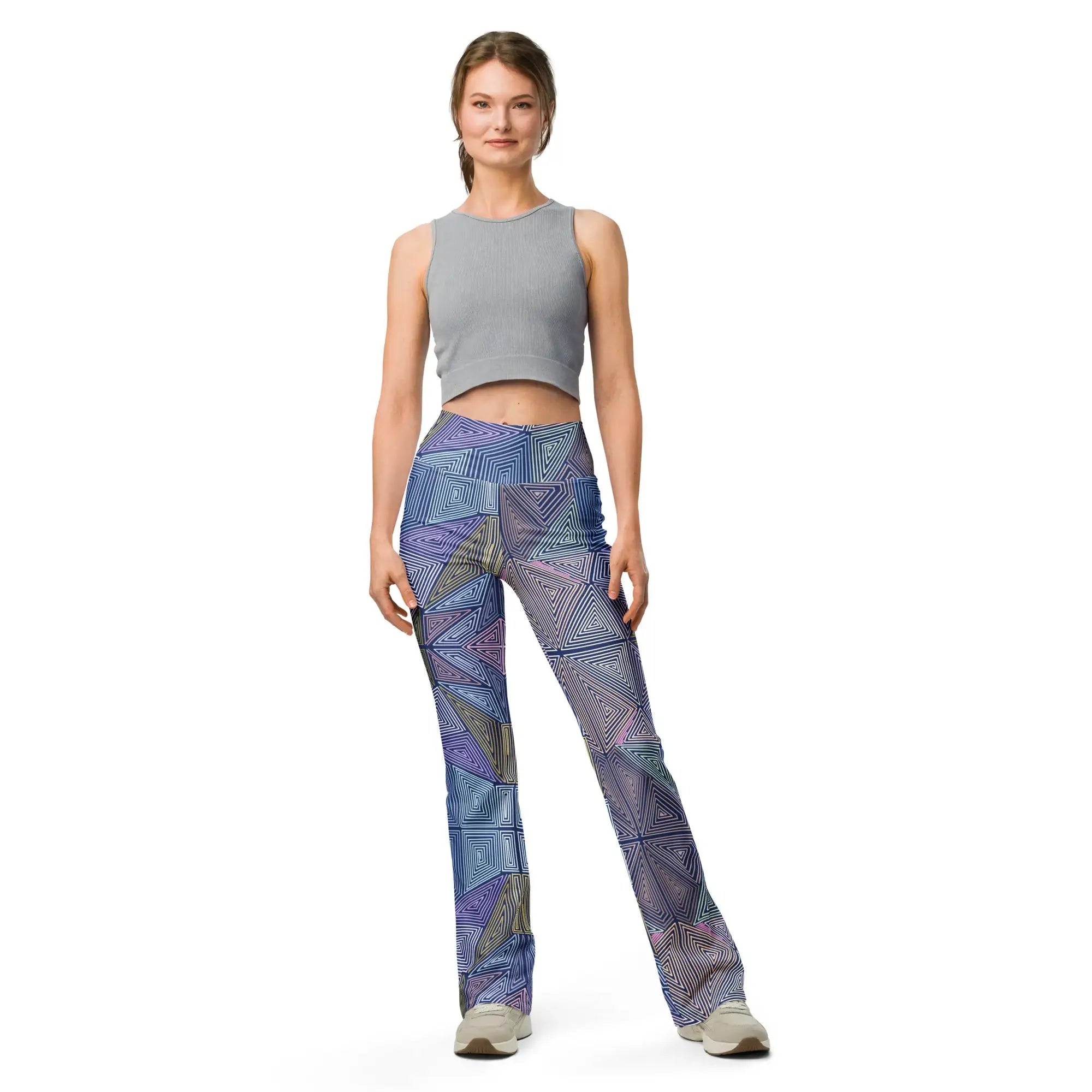 Dizzy Block | Eco-Friendly | Flare Leggings | TeeandTurtle | Sustainable