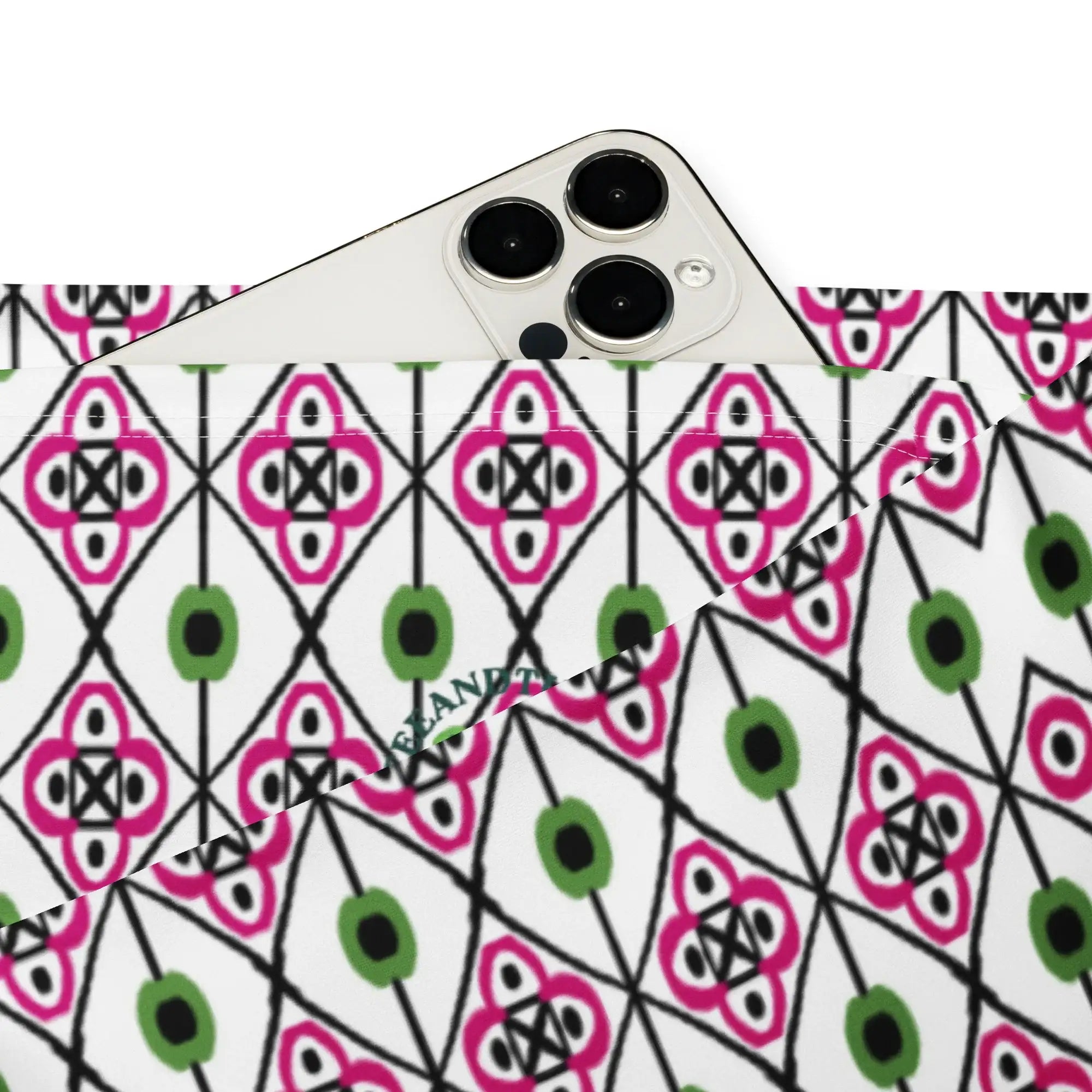 Green Diamonds | Eco-Friendly | Flare Leggings | TeeandTurtle | Sustainable