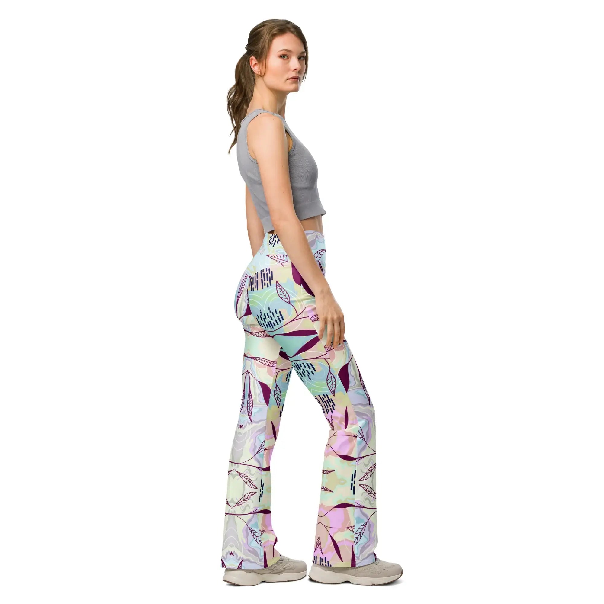 Marble Leaves | Eco-Friendly | Flare Leggings | TeeandTurtle | Sustainable