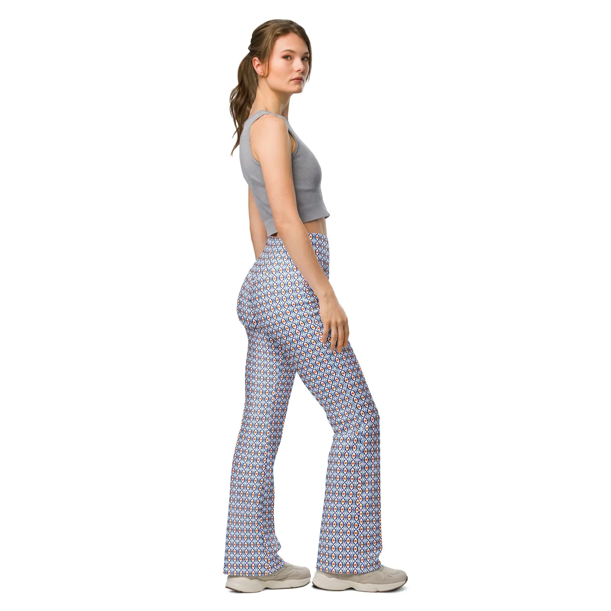 Bright Eye | Eco-Friendly | Flare Leggings | TeeandTurtle | Sustainable