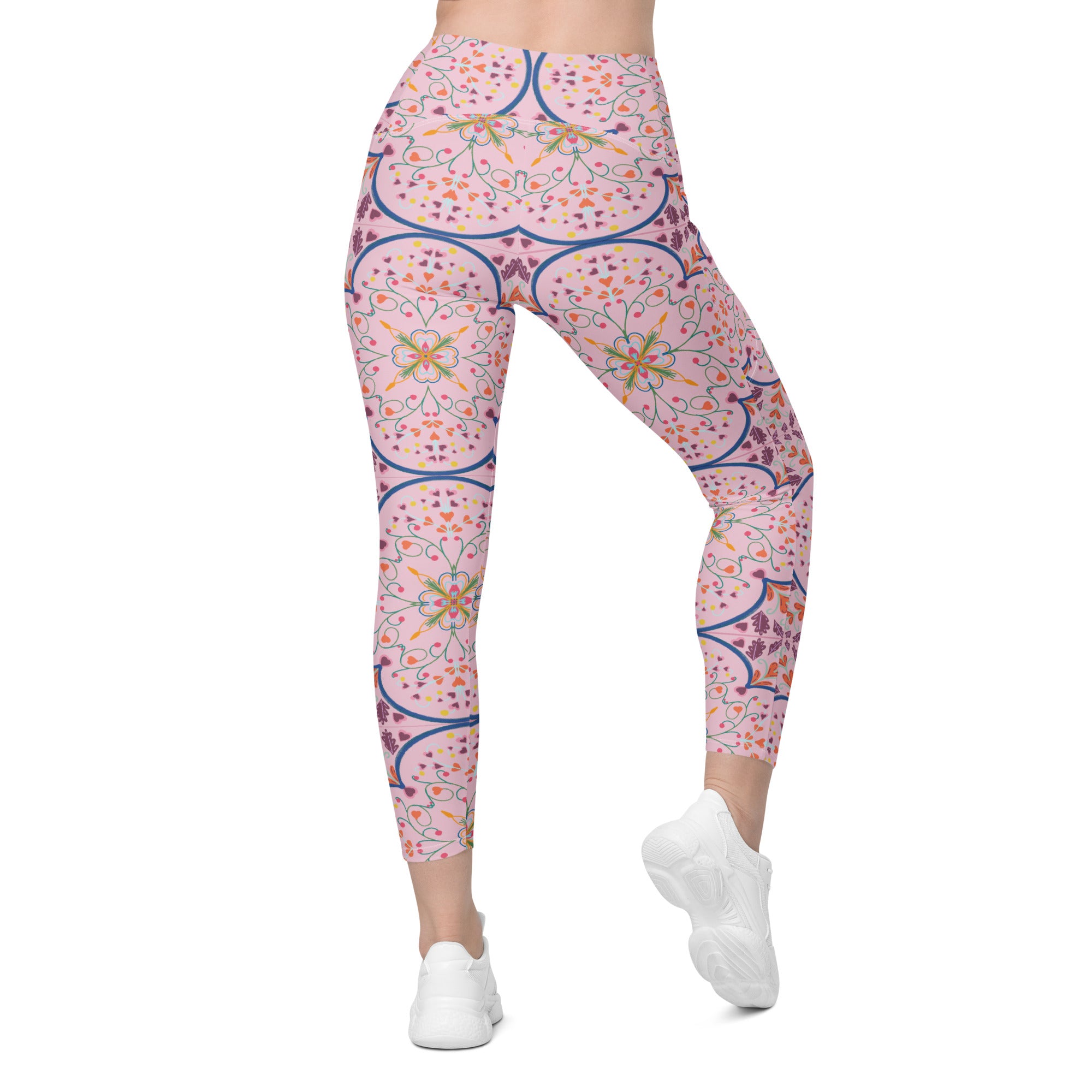 Mandala Heart | Eco-Friendly | Crossover Leggings | TeeandTurtle | Sustainable