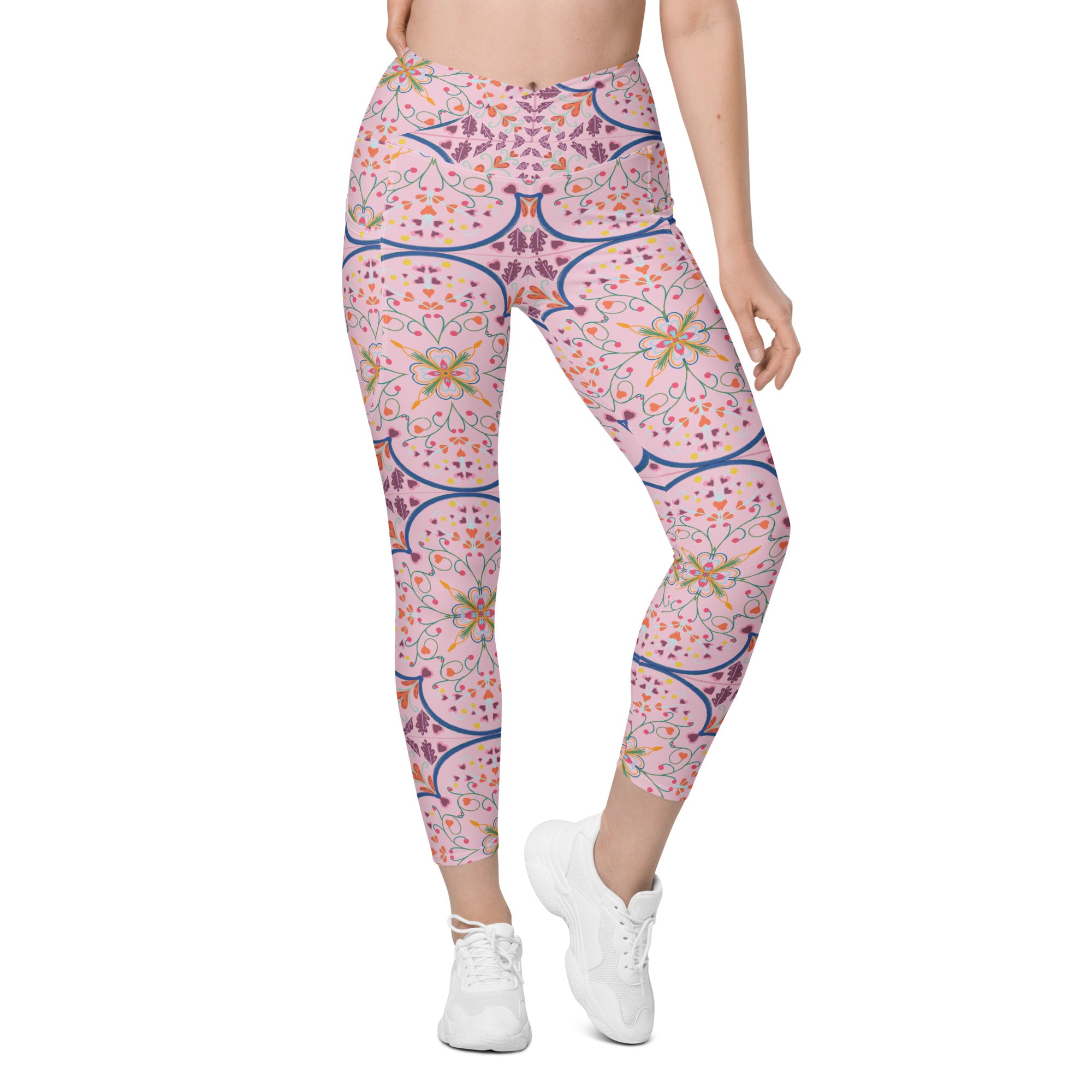 Mandala Heart | Eco-Friendly | Crossover Leggings | TeeandTurtle | Sustainable