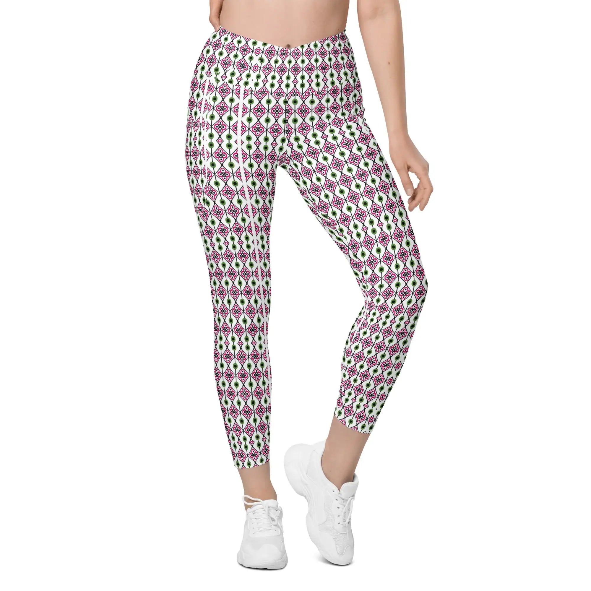 Green Diamonds | Eco-Friendly | Crossover Leggings | TeeandTurtle | Sustainable
