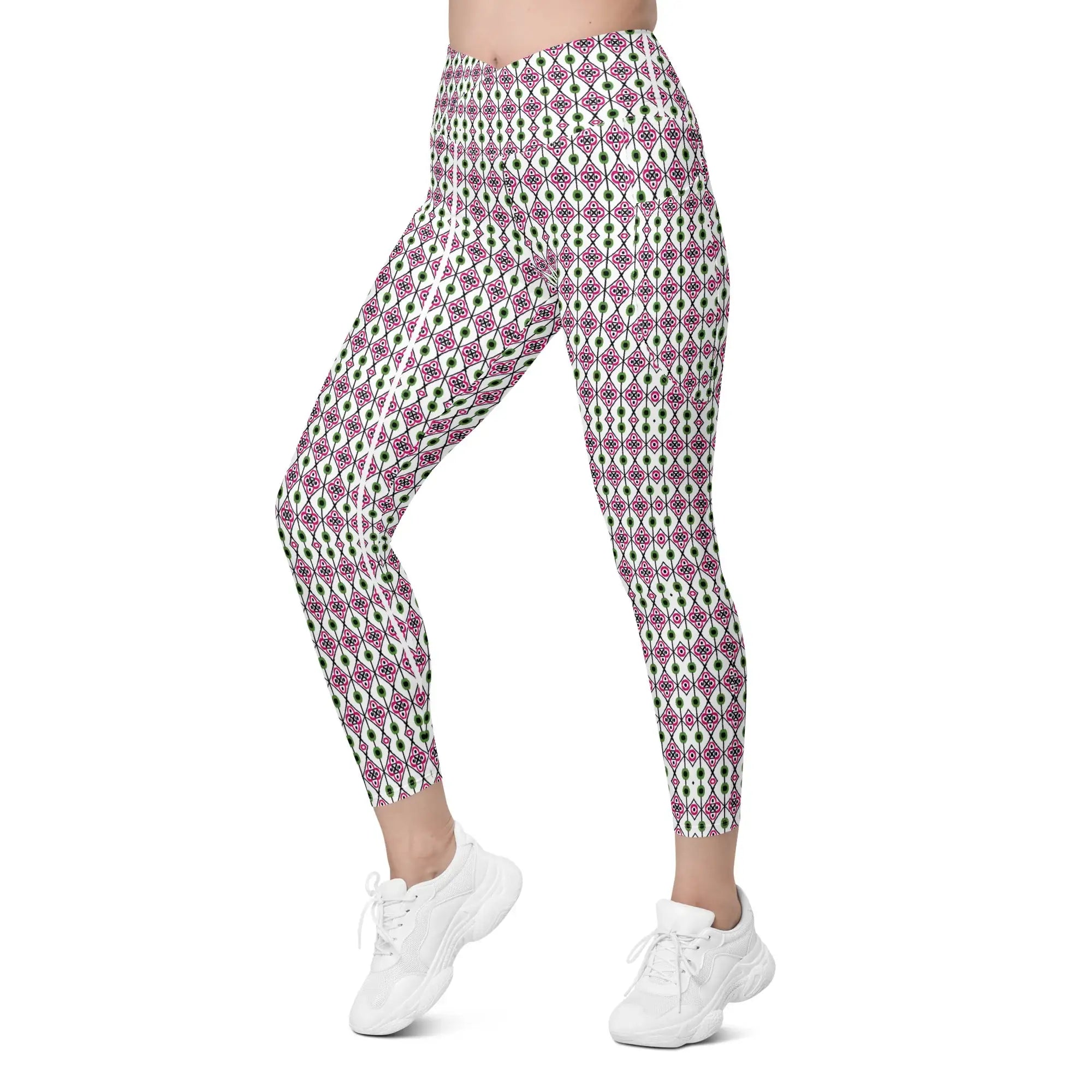Green Diamonds | Eco-Friendly | Crossover Leggings | TeeandTurtle | Sustainable