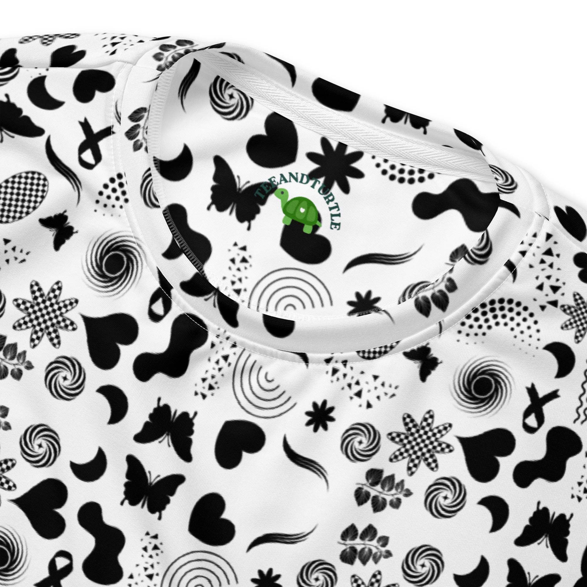 Black Garden | Eco-Friendly | Premium Pattern Sweatshirt | TeeandTurtle | Sustainable