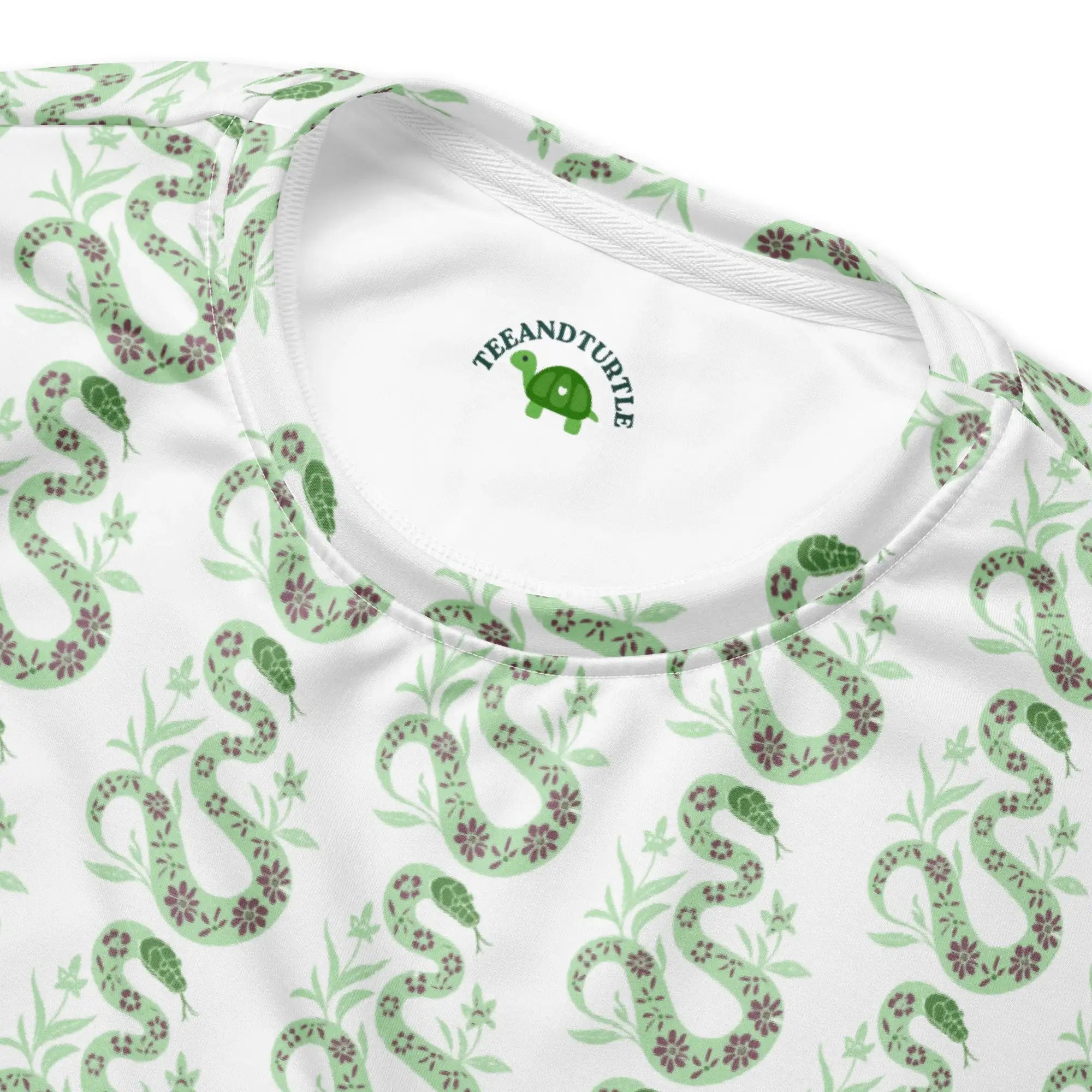 Snake Light Green | Eco-Friendly | Premium Pattern Sweatshirt | TeeandTurtle | Sustainable