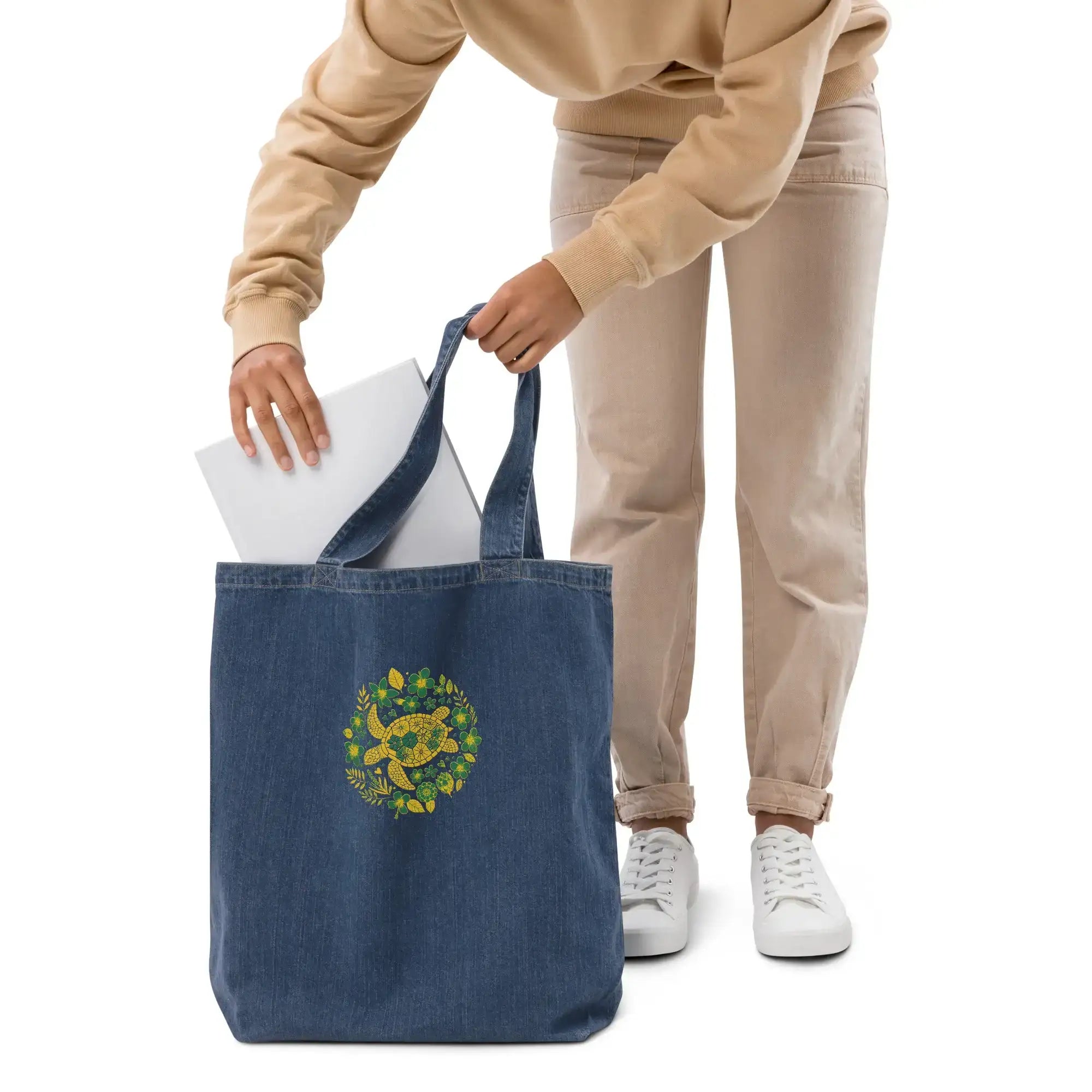 Sea Turtle | Eco-Friendly | Embroidered Denim Tote Bag | TeeandTurtle | Sustainable